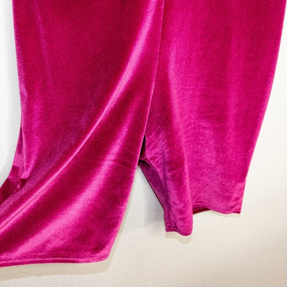 Pretty Little Thing - Hot Pink Velvet Unitard - Picture 11 of 14